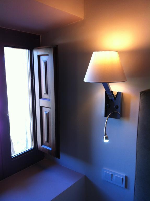 Los Ojos De La Mora Apartamentos Boutique Cuenca  Eksteriør bilde