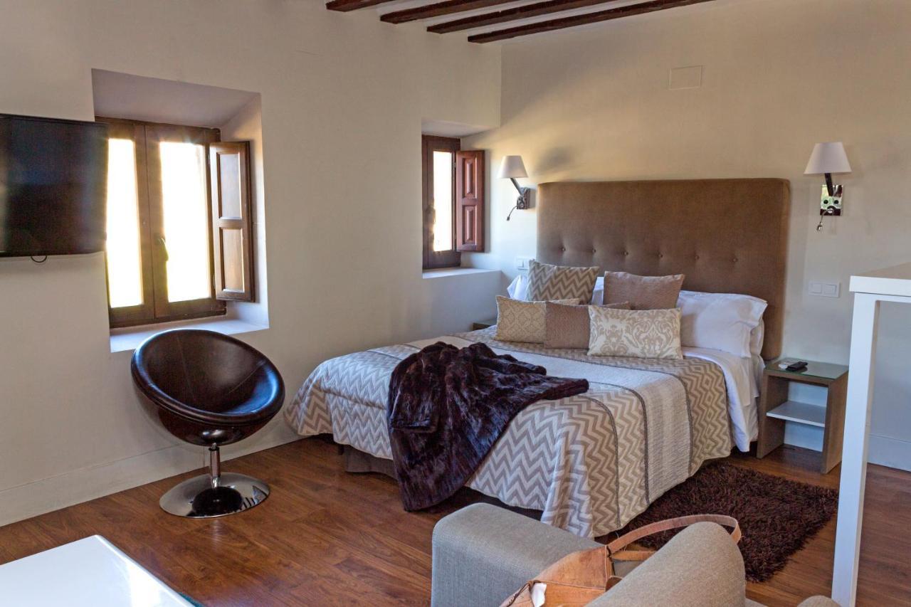 Los Ojos De La Mora Apartamentos Boutique Cuenca  Eksteriør bilde