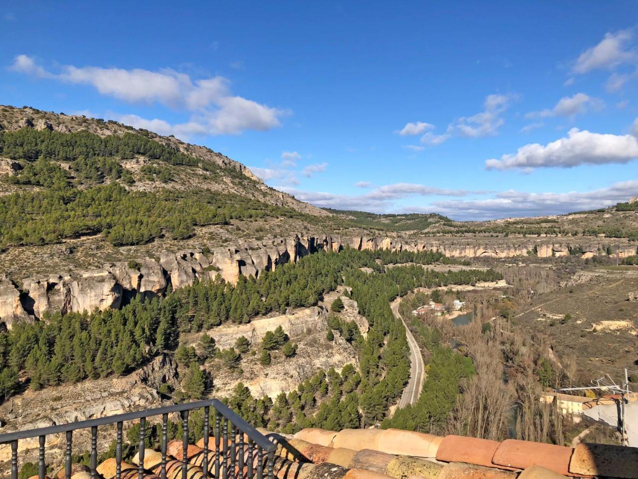 Los Ojos De La Mora Apartamentos Boutique Cuenca  Eksteriør bilde